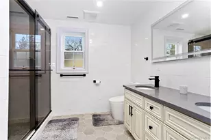 13 Newkirk Rd, Yonkers, NY 10710 - Photo 14