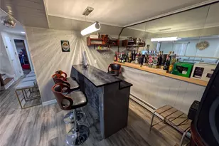 86 New Hwy, Commack, NY 11725 - Photo 24