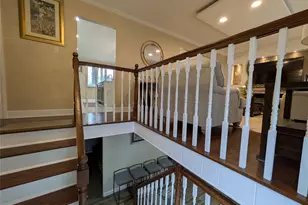 86 New Hwy, Commack, NY 11725 - Photo 18