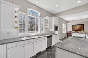 19 Parkview Cir, Carmel, NY 10512 - Photo 20