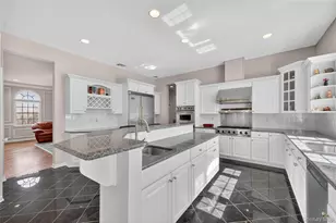 19 Parkview Cir, Carmel, NY 10512 - Photo 16