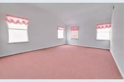 30 Ashford Drive, Bohemia, NY 11716 - Photo 14