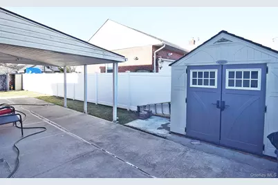 76 Hoffman Avenue, Elmont, NY 11003 - Photo 16