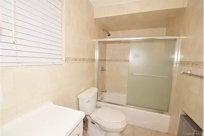 76 Hoffman Avenue, Elmont, NY 11003 - Photo 8