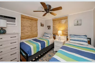 14 E Landing Road, Hampton Bays, NY 11946 - Photo 24