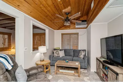 14 E Landing Road, Hampton Bays, NY 11946 - Photo 22