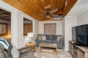 14 E Landing Rd, Hampton Bays, NY 11946 - Photo 22