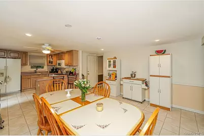 33 Peachtree Lane, Mount Sinai, NY 11766 - Photo 22