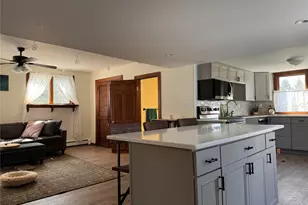 680 Vassar Rd, Poughkeepsie, NY 12603 - Photo 12