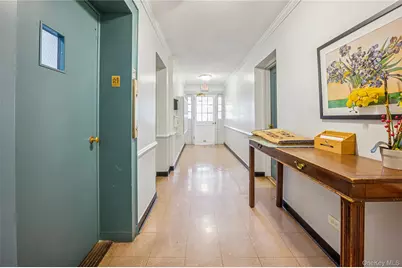 781 Palmer Road #4D, Bronxville, NY 10708 - Photo 16