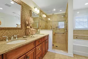 81 Oxford Rd, New Rochelle, NY 10804 - Photo 32