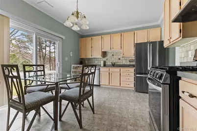 15 Timber Ridge Drive, Coram, NY 11727 - Photo 18