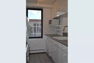 4 Martine Avenue #306, White Plains, NY 10606 - Photo 6