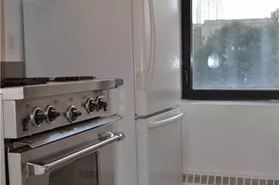 4 Martine Ave, White Plains, NY 10606 - Photo 4