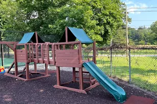 806 Eagle Bay Dr, Ossining, NY 10562 - Photo 28