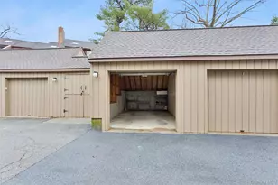 806 Eagle Bay Dr, Ossining, NY 10562 - Photo 24