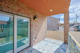 10-42 Utopia Pkwy, Whitestone, NY 11357 - Photo 38