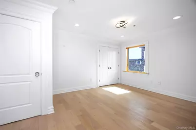 10-42 Utopia Parkway, Whitestone, NY 11357 - Photo 26