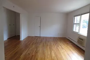 4 Oxford Ct, Suffern, NY 10901 - Photo 8