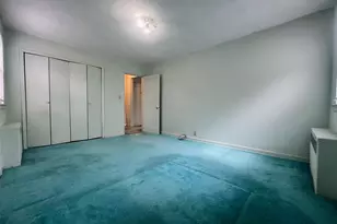 196-17 73rd Ave, Fresh Meadows, NY 11365 - Photo 10