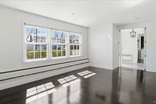 199 N Delaware Ave, Massapequa, NY 11758 - Photo 4