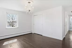 199 N Delaware Ave, Massapequa, NY 11758 - Photo 18