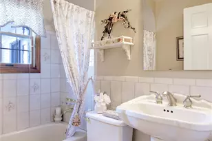 139 Garden St, Garden City, NY 11530 - Photo 16