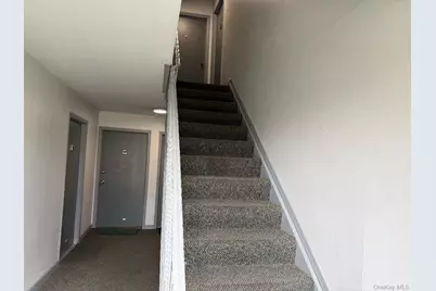 2399 Union Boulevard #8B, Islip, NY 11751 - Photo 4