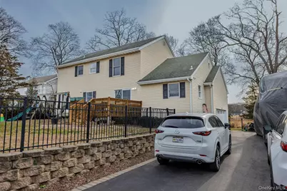 107A Ocean Avenue, Center Moriches, NY 11934 - Photo 40