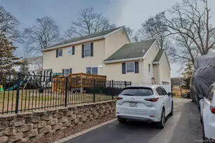 107 A Ocean Ave, Center Moriches, NY 11934 - Photo 40