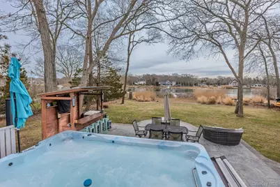 107A Ocean Avenue, Center Moriches, NY 11934 - Photo 6