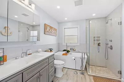 107A Ocean Avenue, Center Moriches, NY 11934 - Photo 28