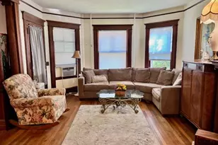 761 E Main St, Riverhead, NY 11901 - Photo 4