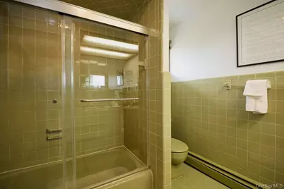 42 Thornwood Drive, Poughkeepsie, NY 12603 - Photo 38