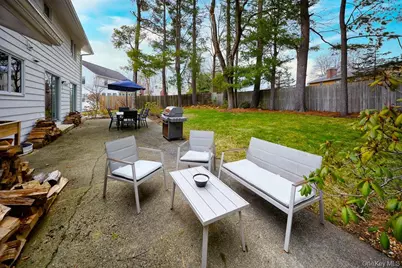 42 Thornwood Drive, Poughkeepsie, NY 12603 - Photo 4