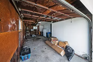 7 Woodpecker Ln, Levittown, NY 11756 - Photo 24