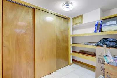 892 Bryant Avenue, New Hyde Park, NY 11040 - Photo 30