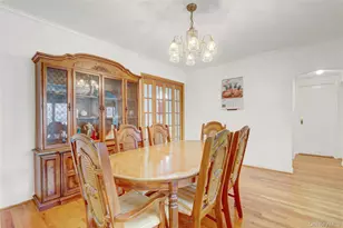 892 Bryant Ave, New Hyde Park, NY 11040 - Photo 10