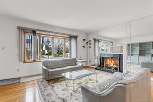 892 Bryant Ave, New Hyde Park, NY 11040 - Photo 4