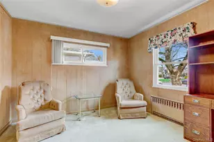 892 Bryant Ave, New Hyde Park, NY 11040 - Photo 8