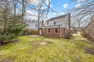 219-01 82nd Ave, Queens Village, NY 11427 - Photo 28