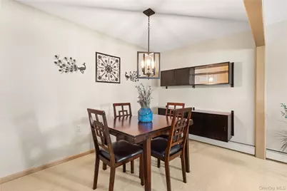 7 Montgomery Lane, Bay Shore, NY 11706 - Photo 8