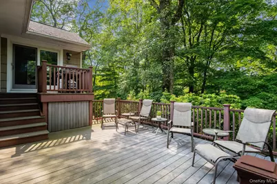 39 Mayberry Road, Chappaqua, NY 10514 - Photo 10