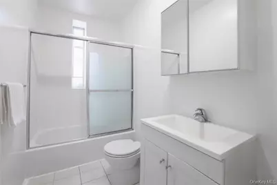 1717 Voorhies Avenue, Brooklyn, NY 11235 - Photo 18