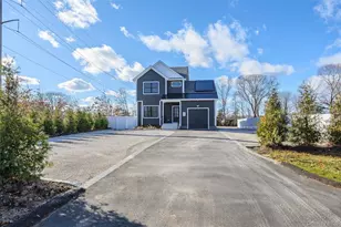 42 Lamport Ave, Port Jefferson, NY 11776 - Photo 12