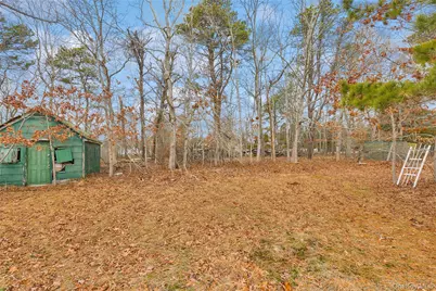 4 E Rampasture Road, Hampton Bays, NY 11946 - Photo 26
