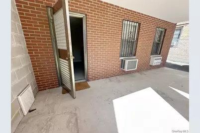 143-22 Beech Avenue, Flushing, NY 11355 - Photo 18