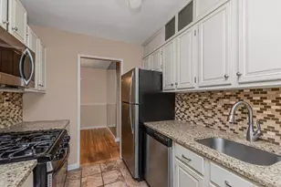 76 Dehaven Dr, Yonkers, NY 10703 - Photo 8