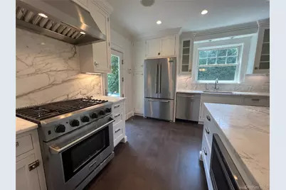 36 Midland Street, Cold Spring Harbor, NY 11724 - Photo 10