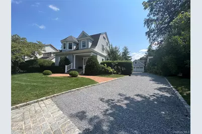 36 Midland Street, Cold Spring Harbor, NY 11724 - Photo 2